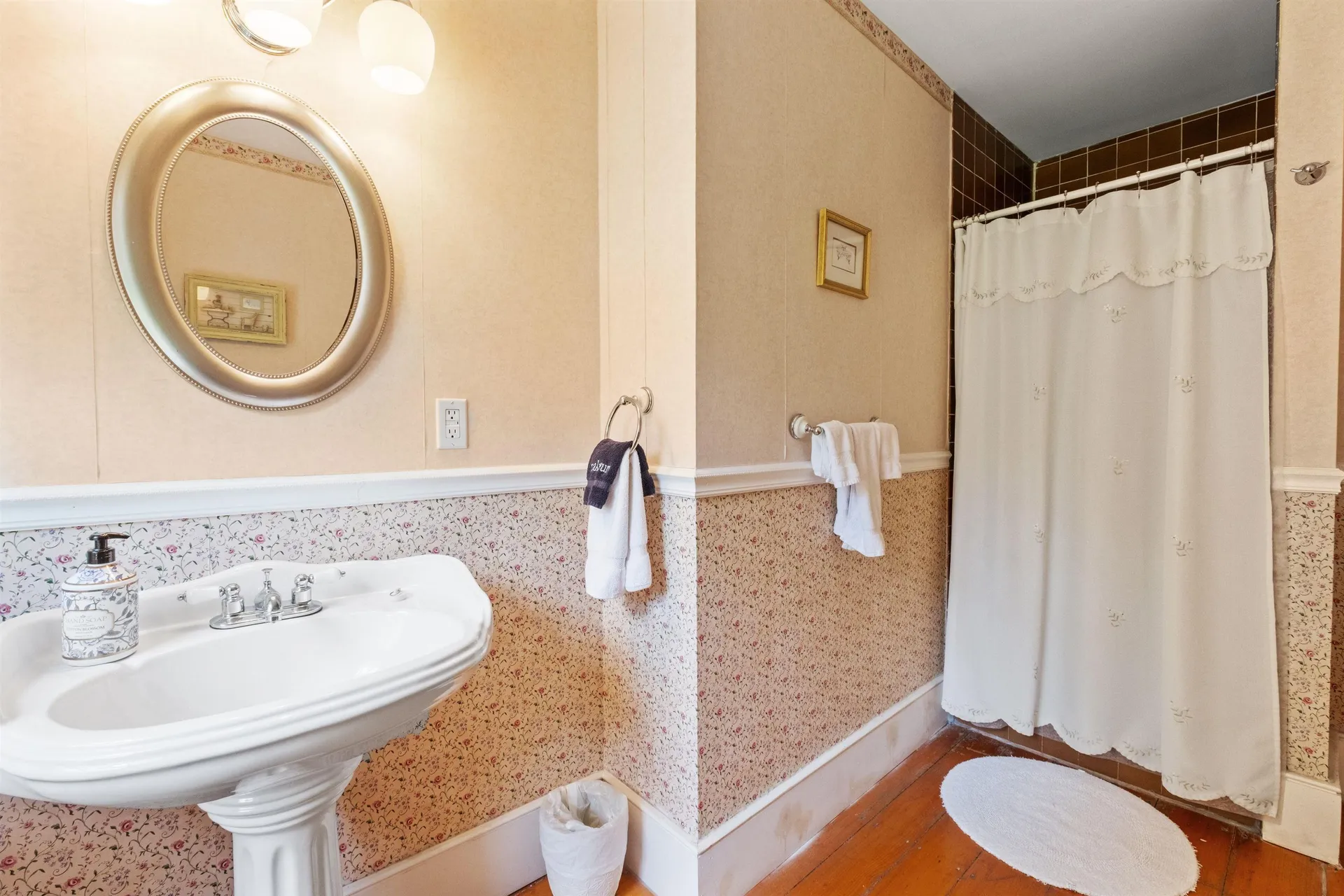 27 Nh Route 25 Plymouth NH 03264