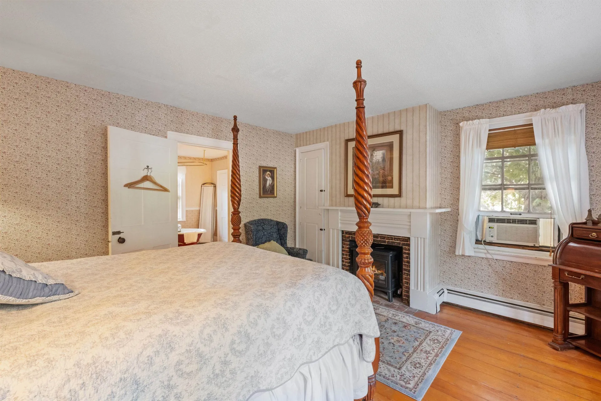 27 Nh Route 25 Plymouth NH 03264