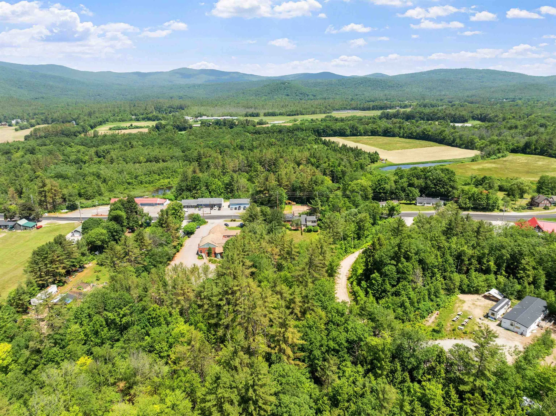 27 Nh Route 25 Plymouth NH 03264