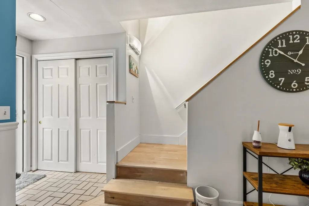 112 Bellamy Woods Dover NH 03820