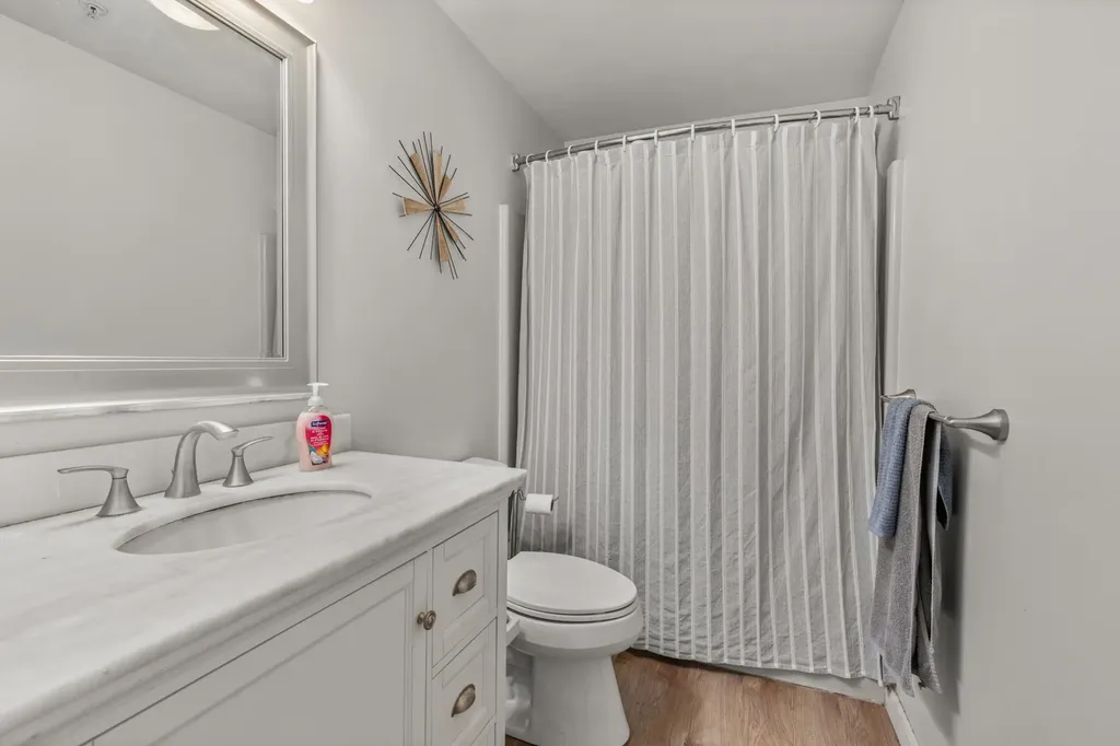 112 Bellamy Woods Dover NH 03820