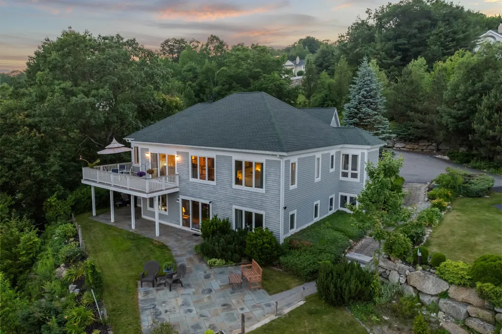 21 S Watch Road Meredith NH 03253