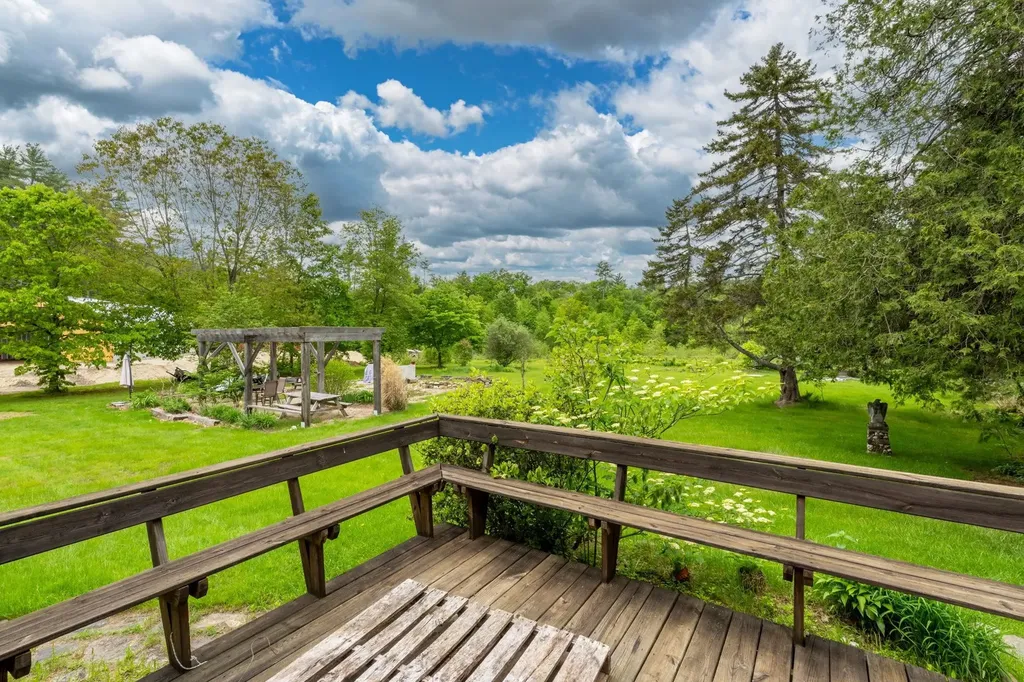 153 Back Ashuelot Road Winchester NH 03470