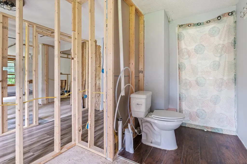 153 Back Ashuelot Road Winchester NH 03470