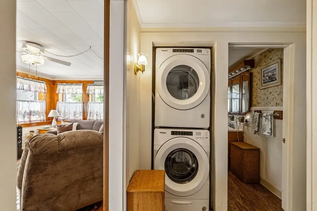 423 East Alburgh Road Alburgh VT 05440