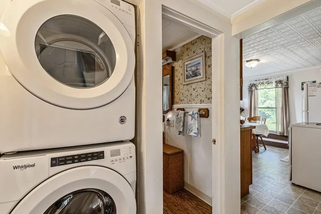 423 East Alburgh Road Alburgh VT 05440