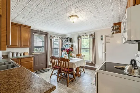 423 East Alburgh Road Alburgh VT 05440