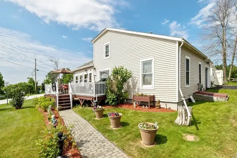 423 East Alburgh Road Alburgh VT 05440