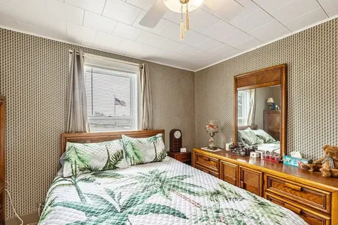 423 East Alburgh Road Alburgh VT 05440