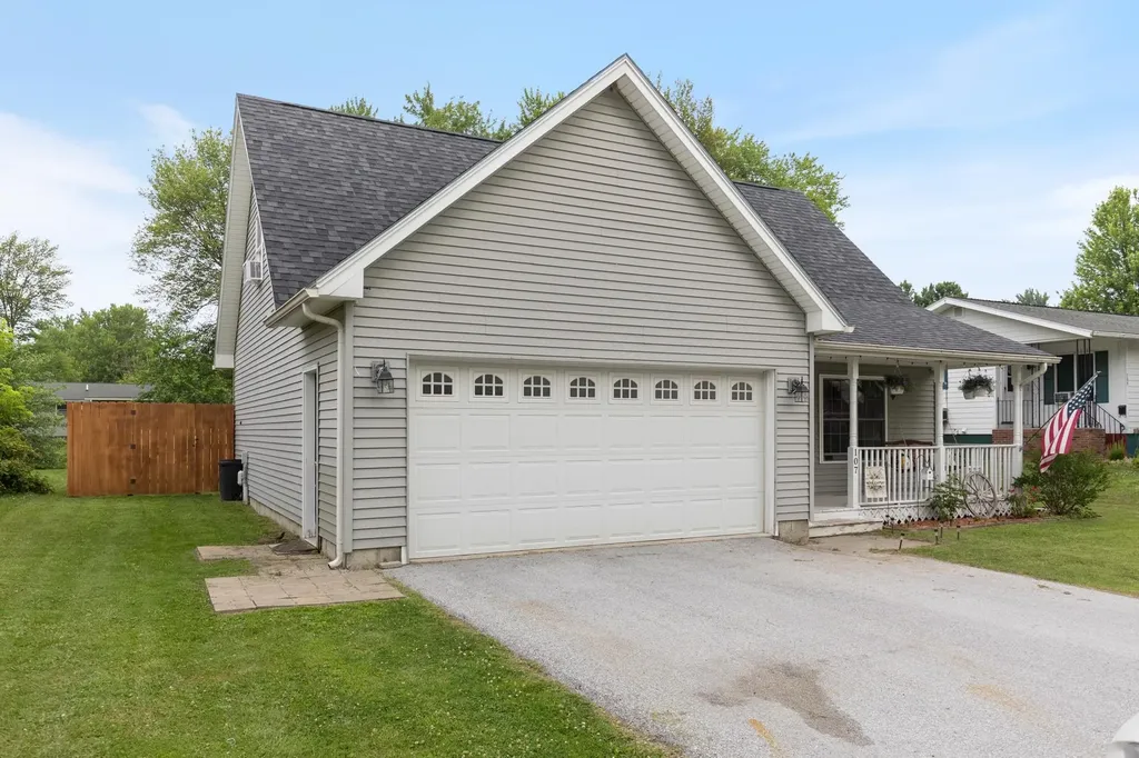 107 Canada Street Swanton VT 05488