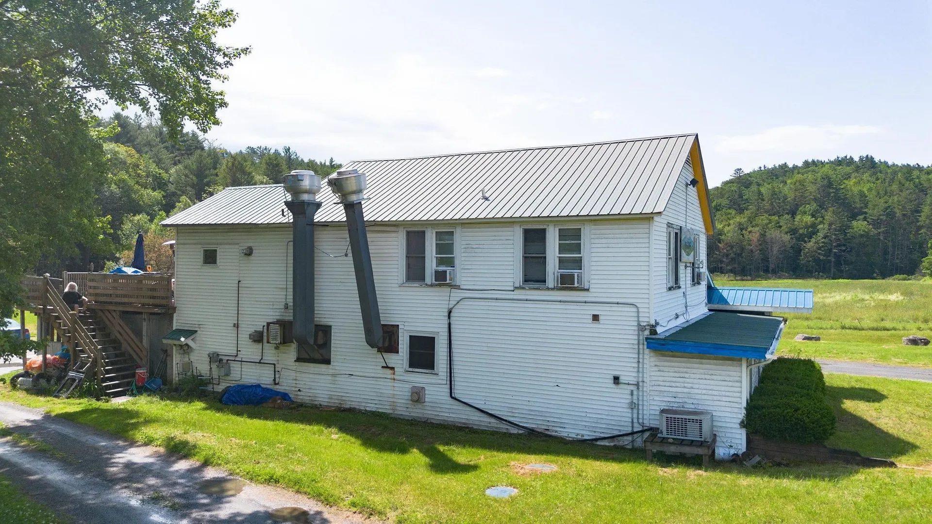 32 Vt Route 10 Chester VT 05143