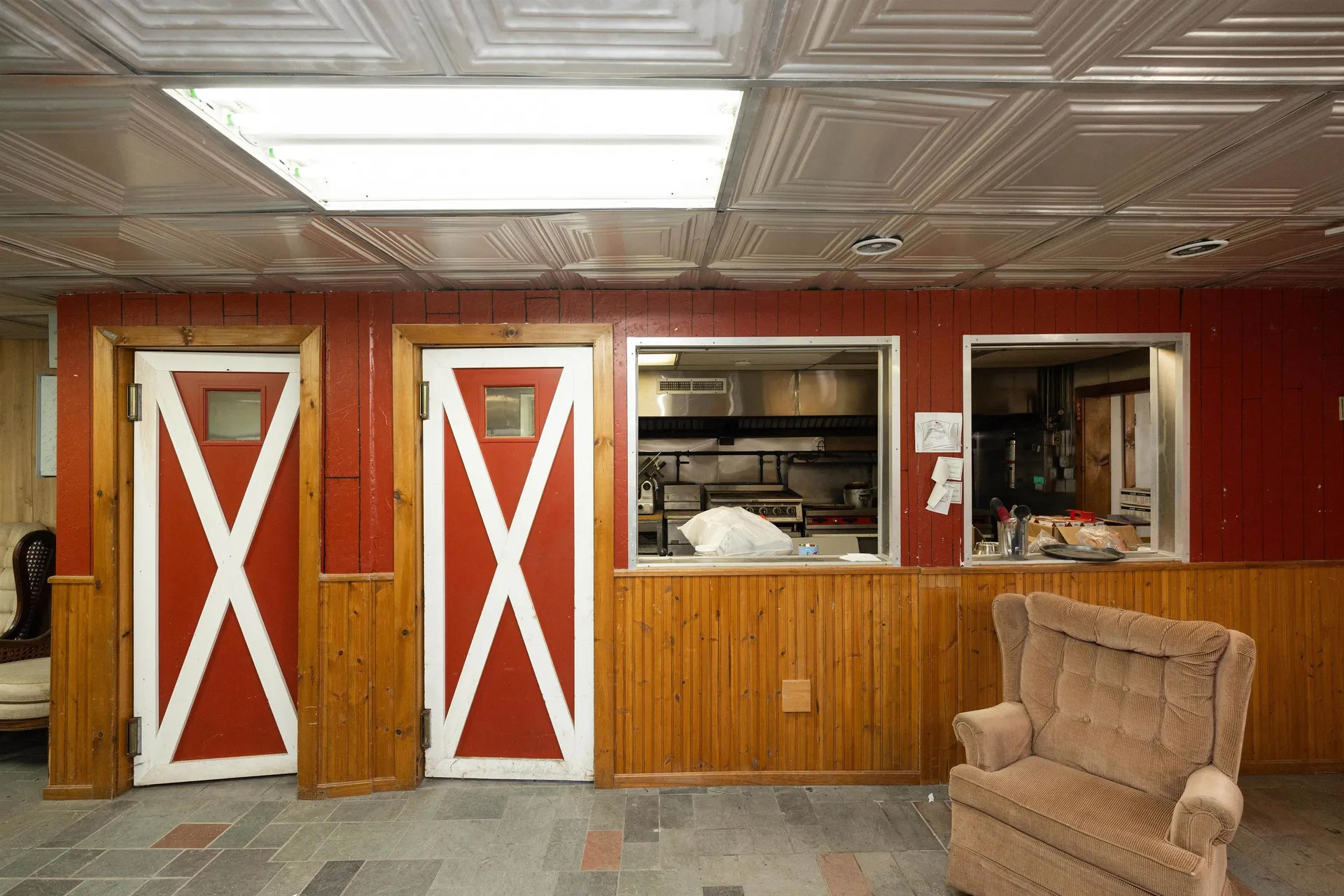 32 Vt Route 10 Chester VT 05143