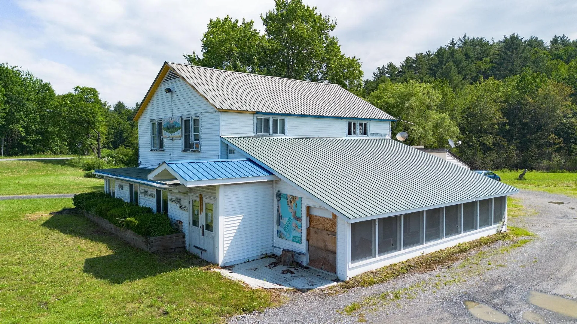 32 Vt Route 10 Chester VT 05143