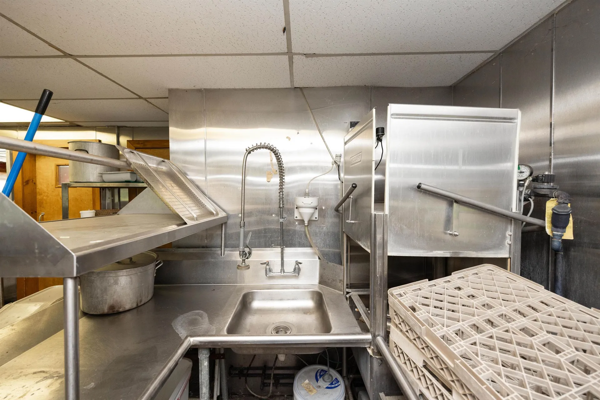 32 Vt Route 10 Chester VT 05143