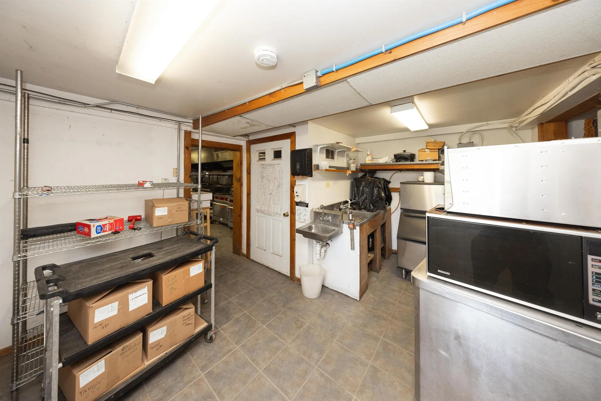 32 Vt Route 10 Chester VT 05143