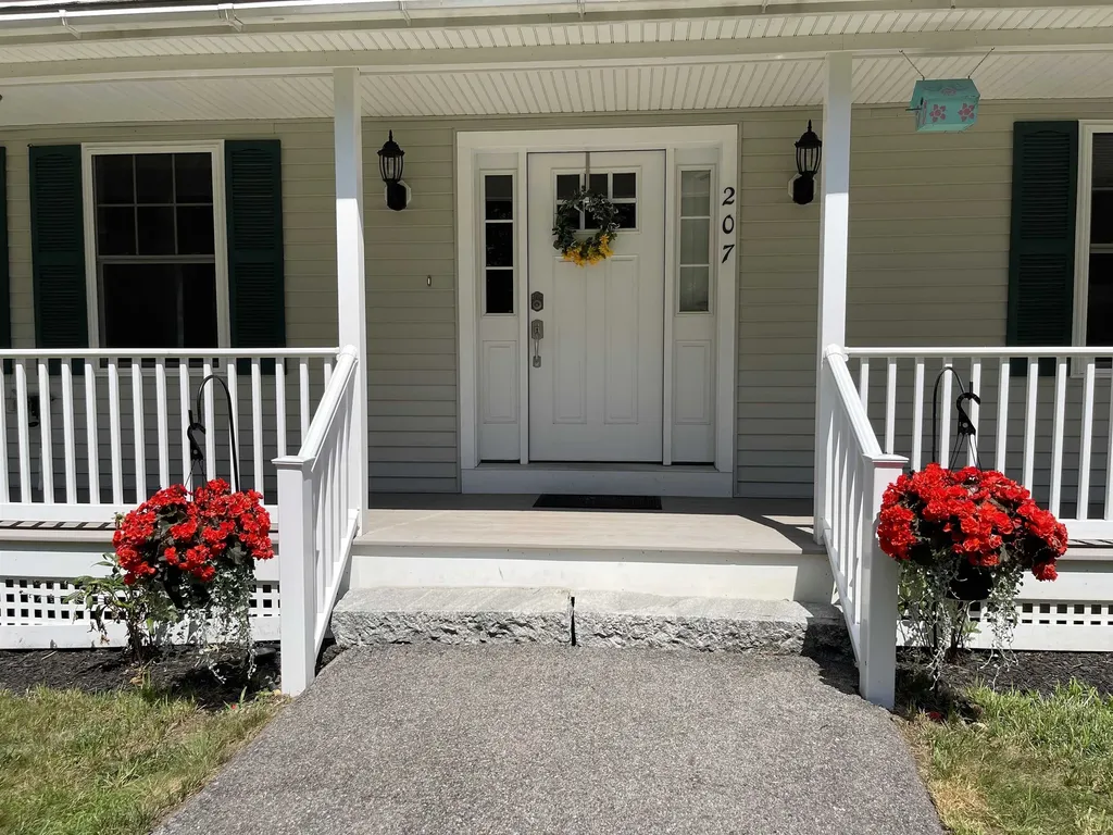 207 Long Pond Road Danville NH 03819