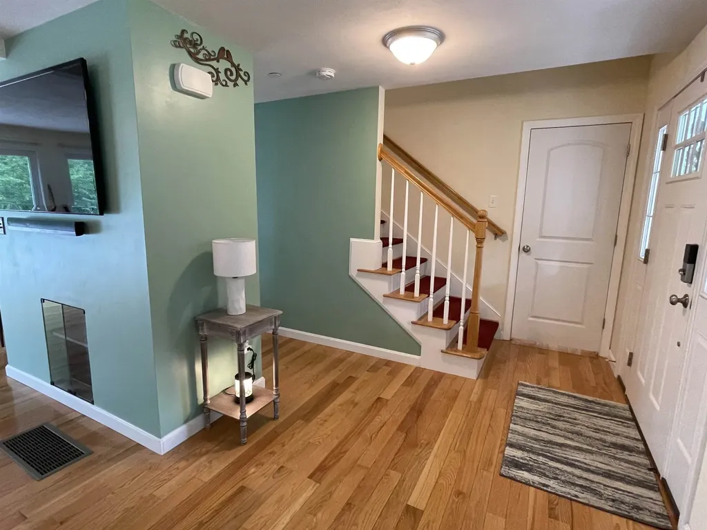 207 Long Pond Road Danville NH 03819