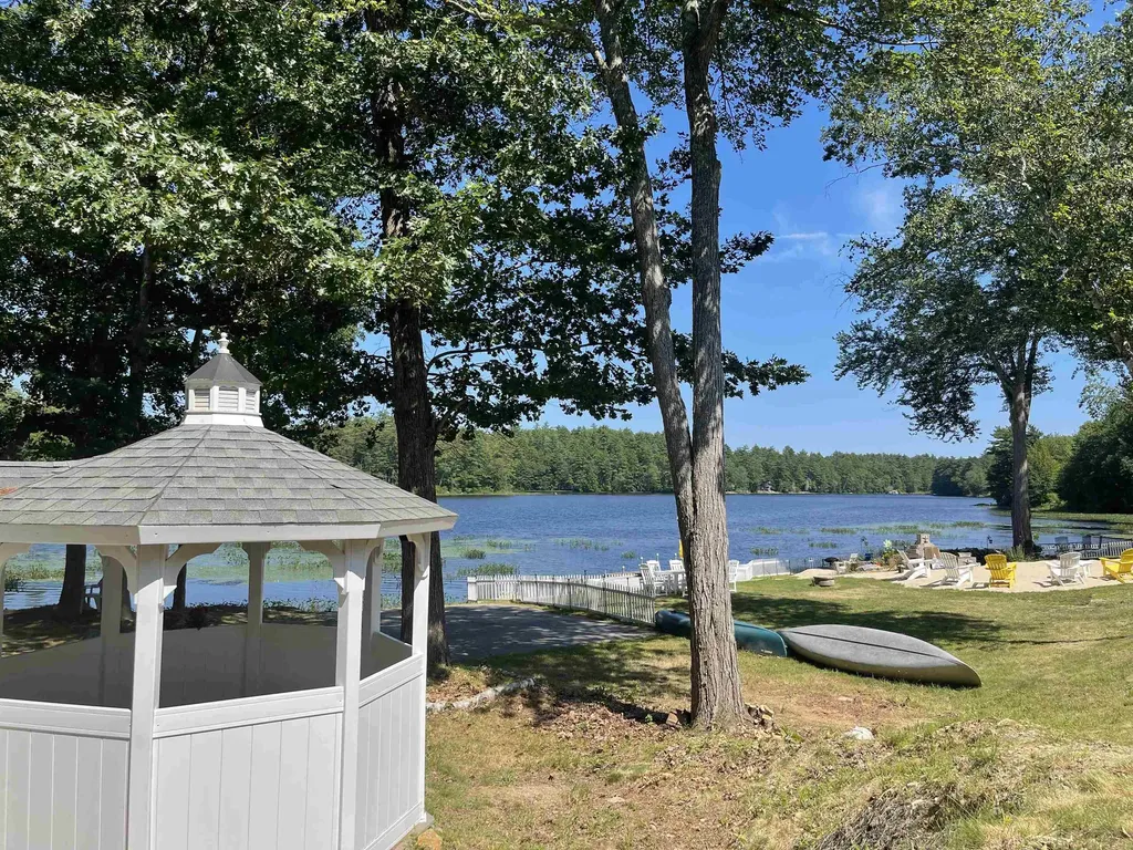 207 Long Pond Road Danville NH 03819