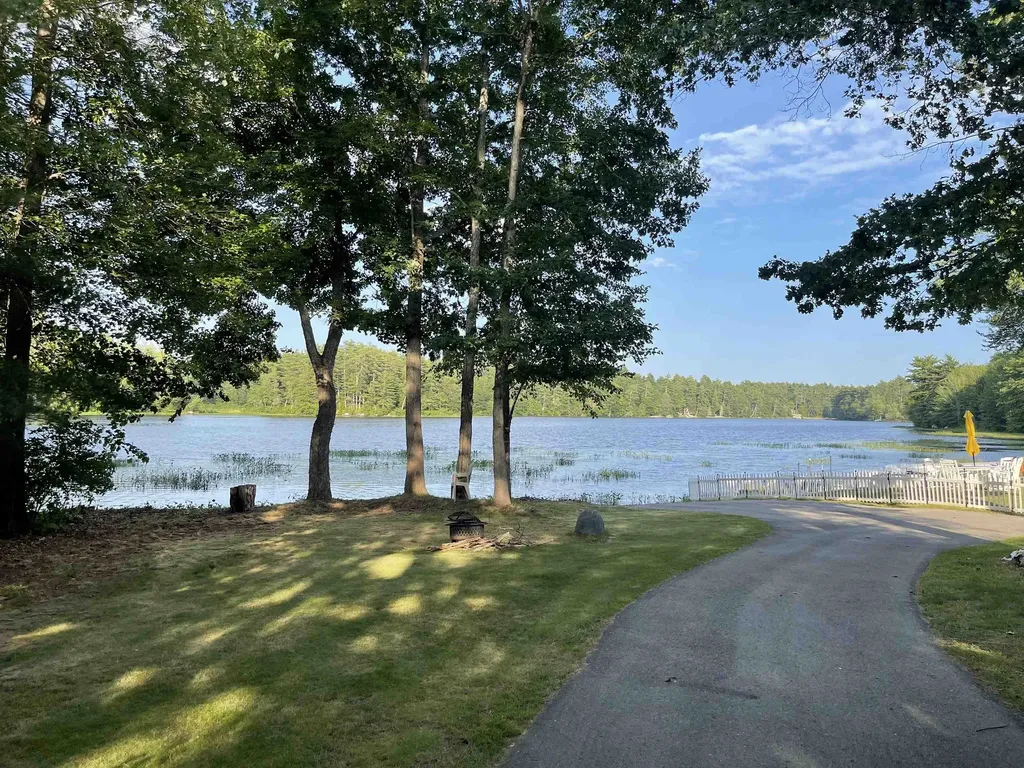 207 Long Pond Road Danville NH 03819
