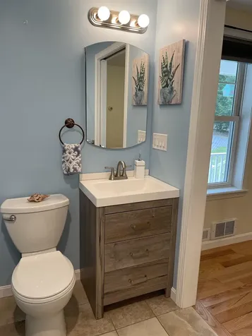 207 Long Pond Road Danville NH 03819