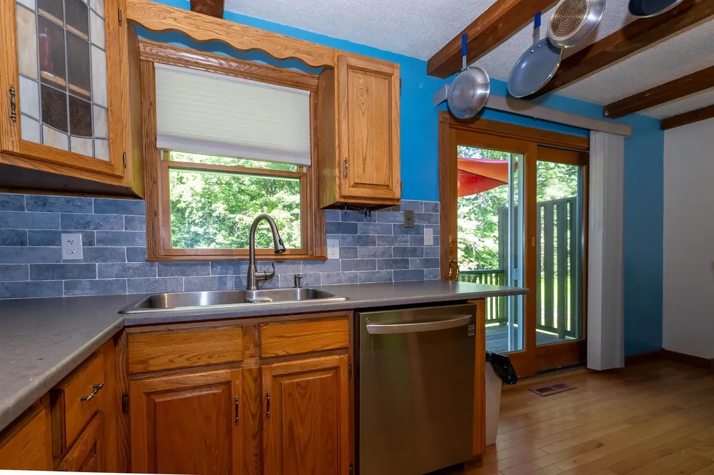 4B Pine Isle Drive Derry NH 03038