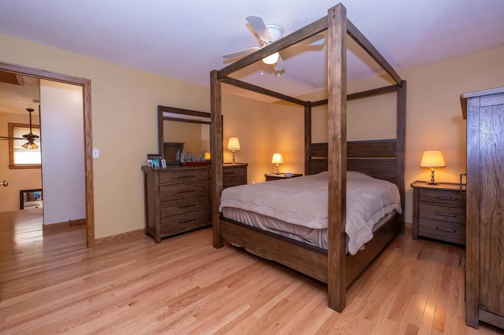 4B Pine Isle Drive Derry NH 03038