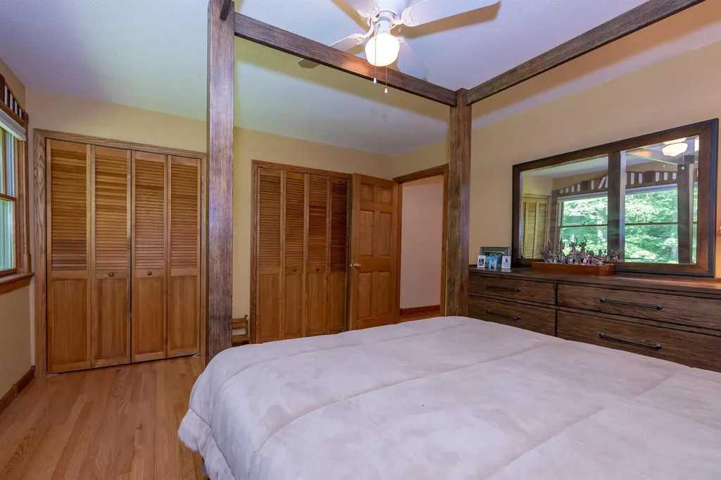 4B Pine Isle Drive Derry NH 03038