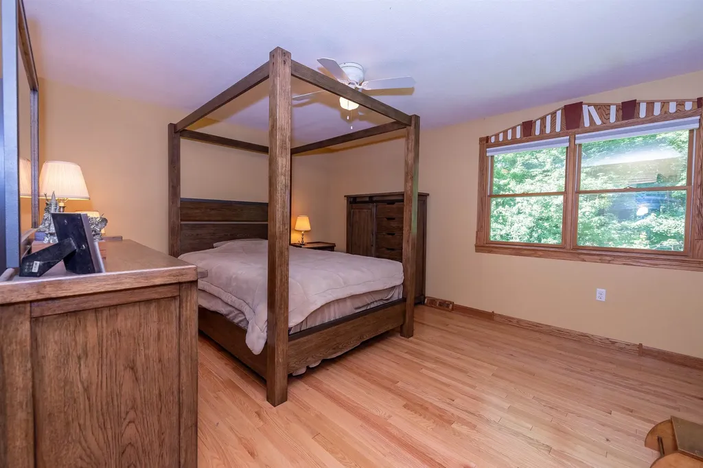 4B Pine Isle Drive Derry NH 03038