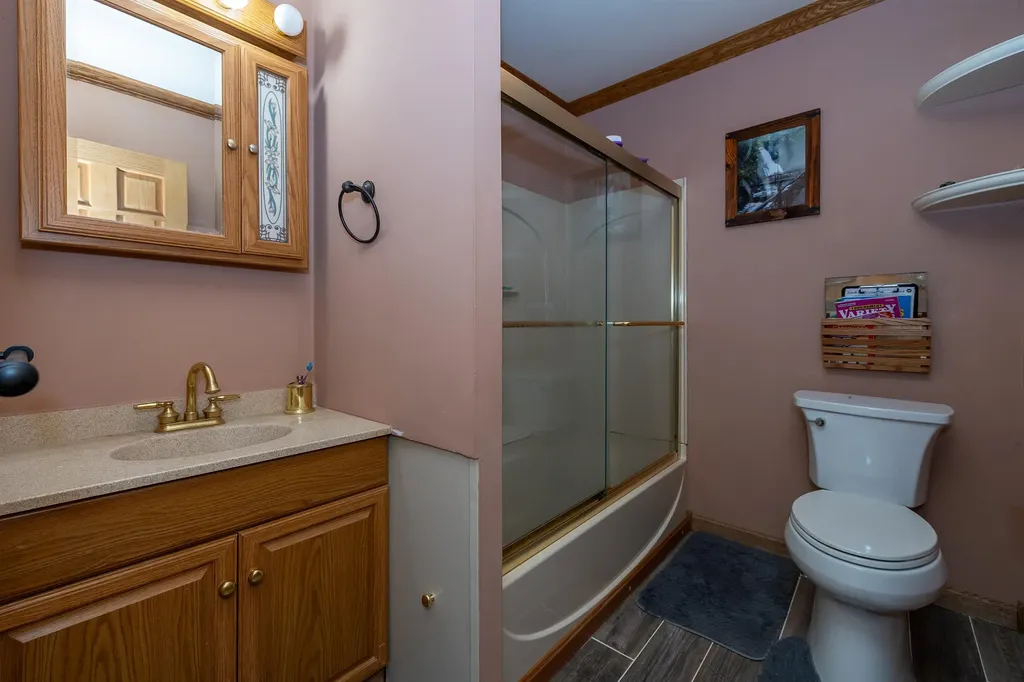 4B Pine Isle Drive Derry NH 03038