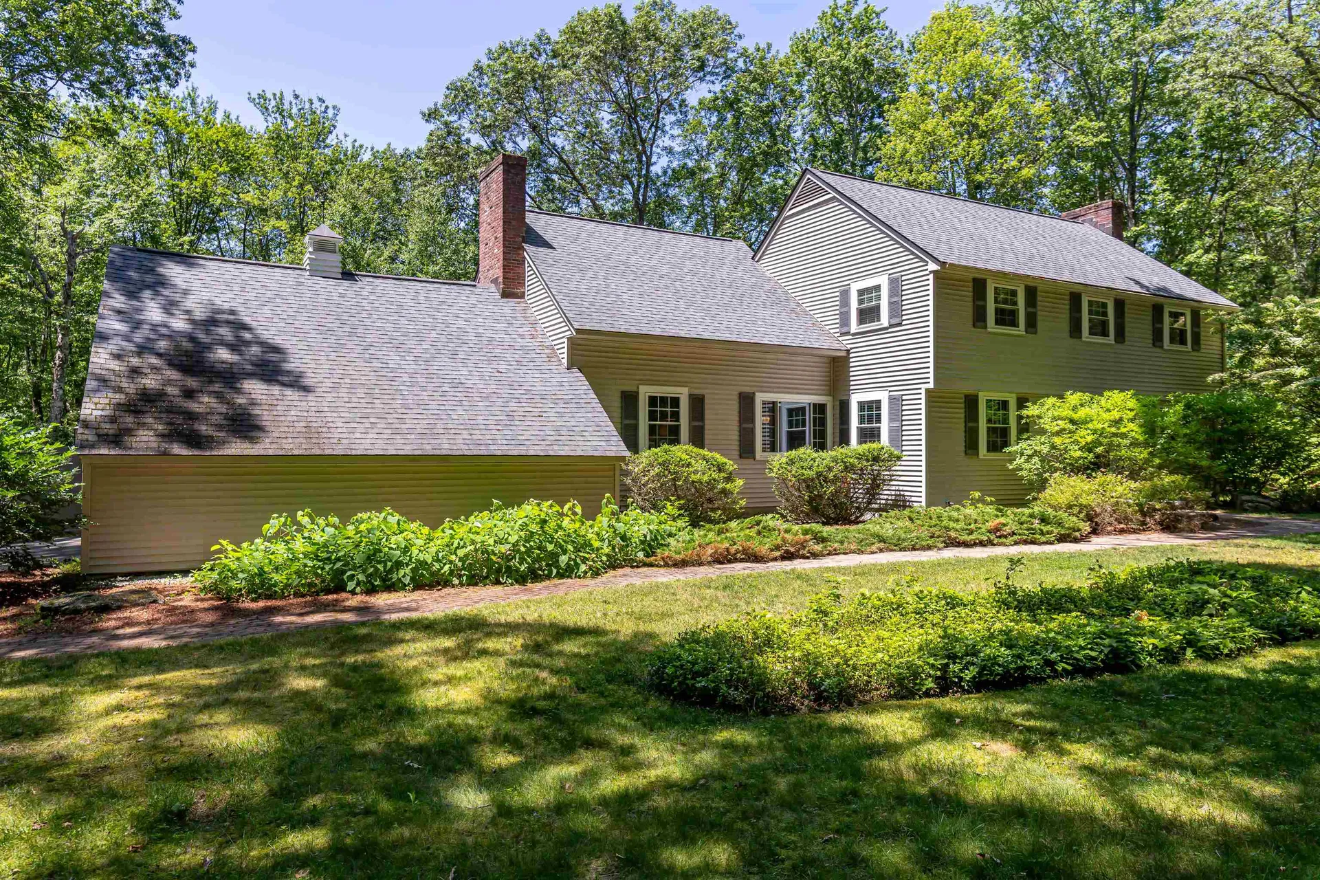 19 Horizon Drive Bedford NH 03110