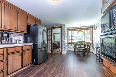 19 Horizon Drive Bedford NH 03110