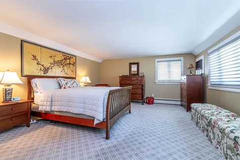 19 Horizon Drive Bedford NH 03110