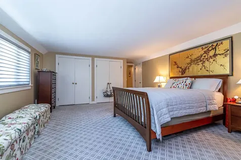19 Horizon Drive Bedford NH 03110