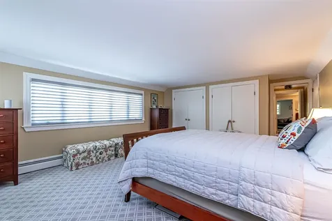 19 Horizon Drive Bedford NH 03110