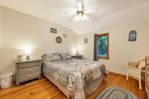 199 Cottage City Road Bridgewater NH 03222