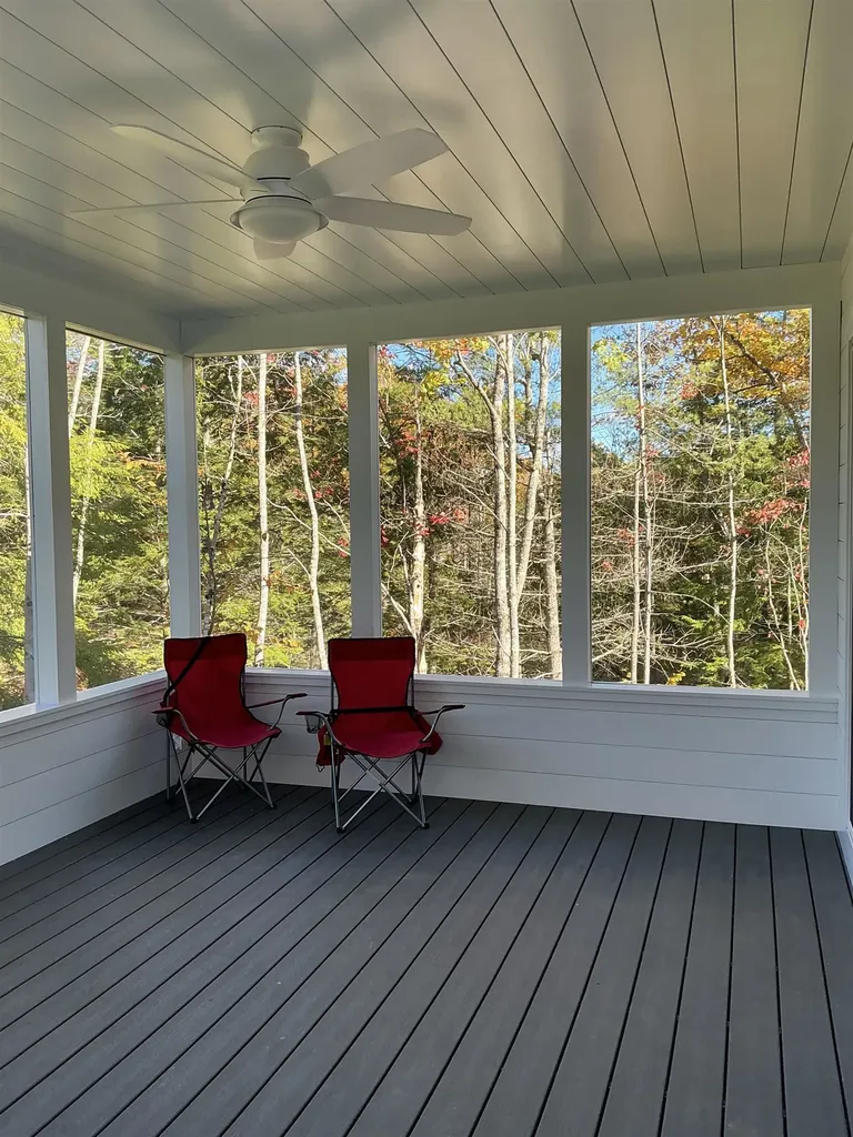 47 Stockbridge Corner Road Alton NH 03809