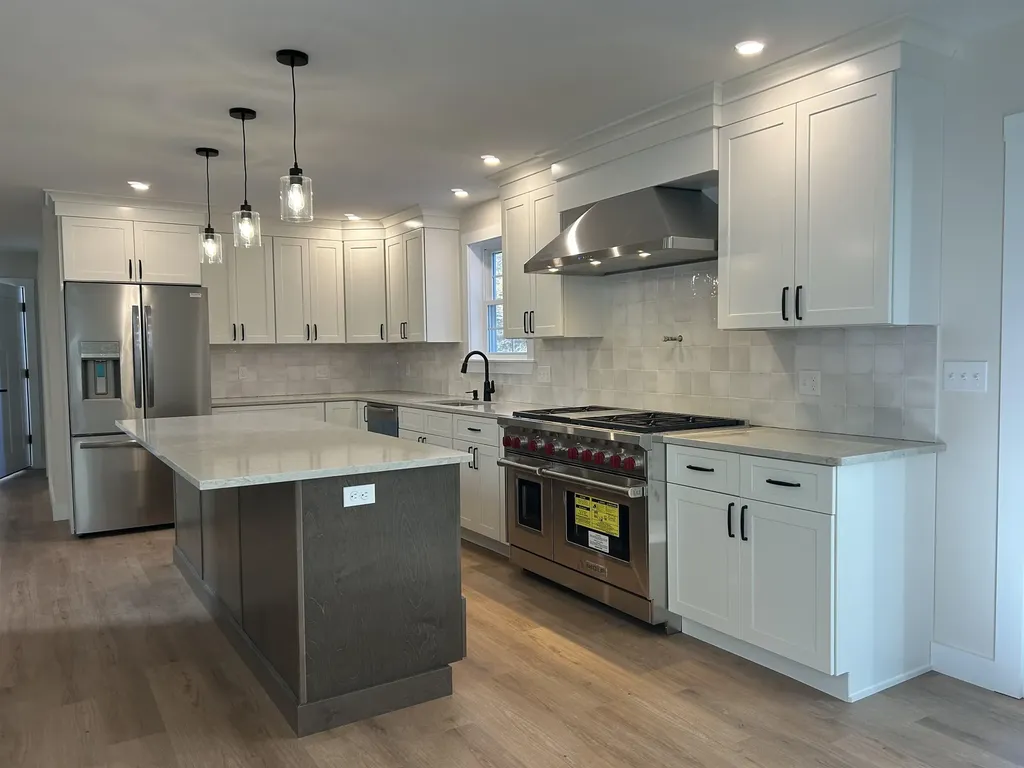 47 Stockbridge Corner Road Alton NH 03809