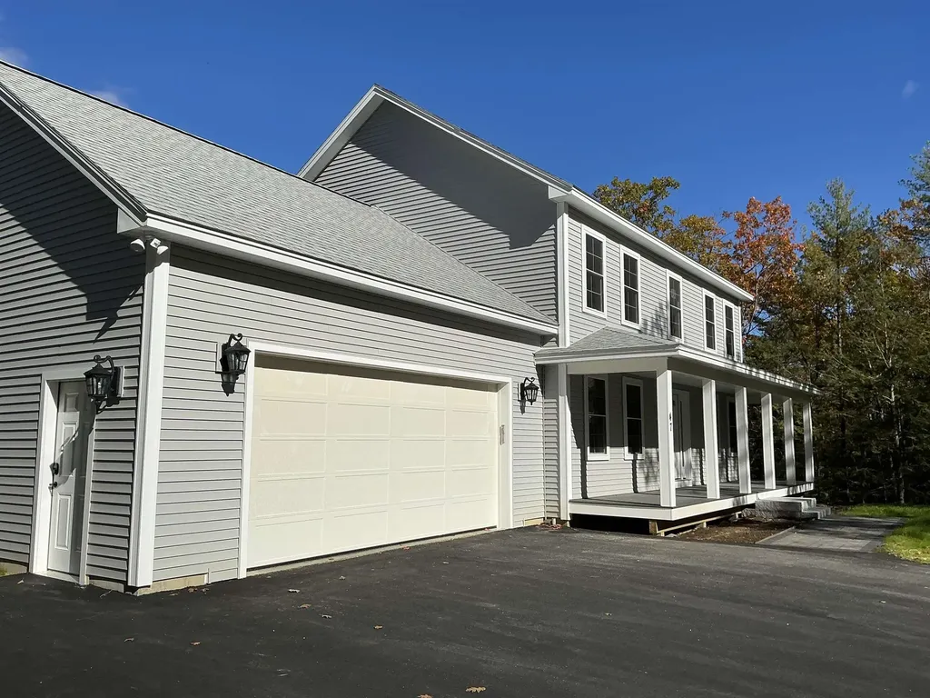 47 Stockbridge Corner Road Alton NH 03809