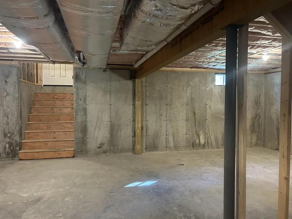 47 Stockbridge Corner Road Alton NH 03809