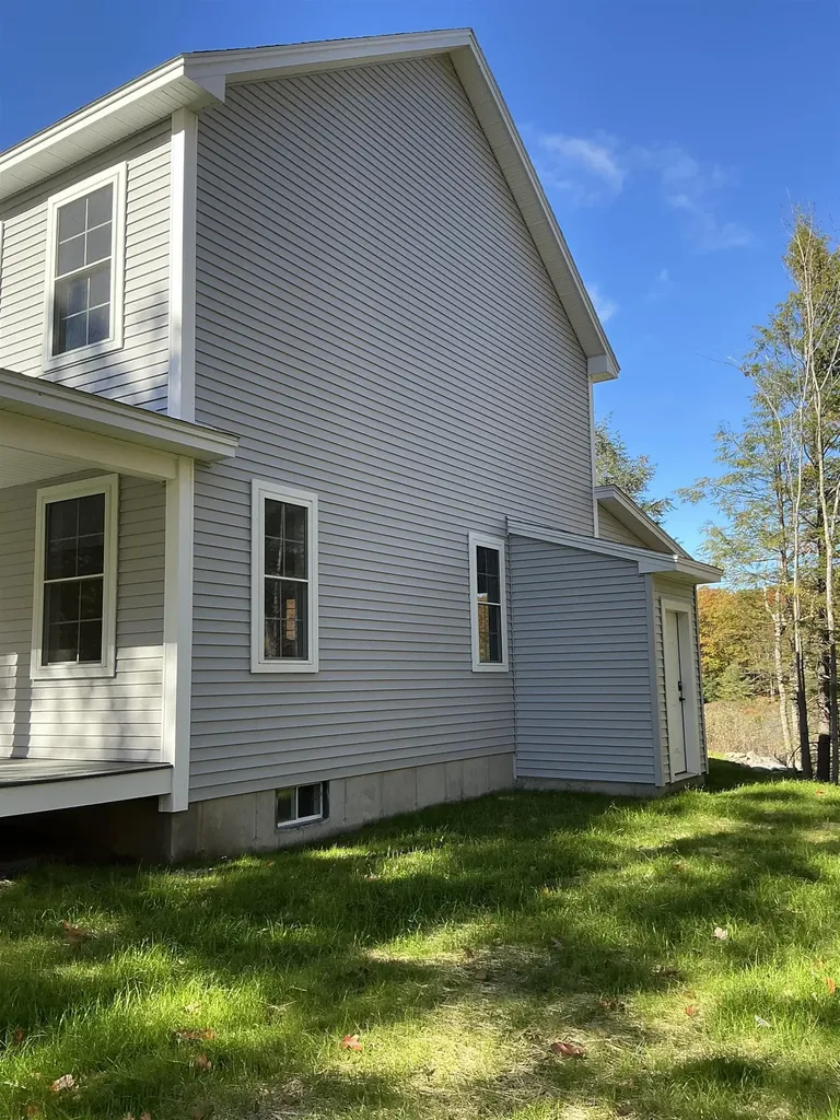 47 Stockbridge Corner Road Alton NH 03809