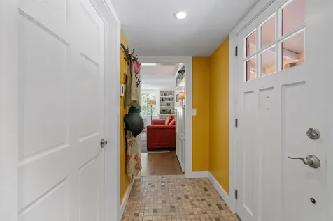 574 Main Street Hopkinton NH 03229