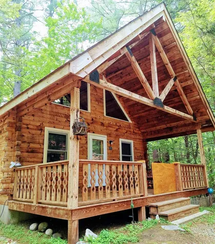 15 Sargent Drive Raymond NH 03077