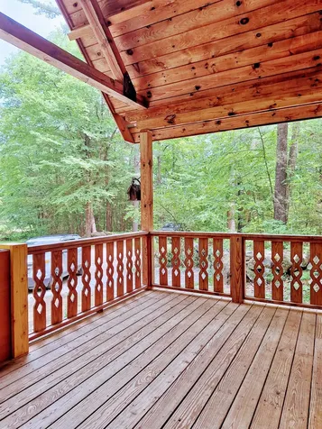 15 Sargent Drive Raymond NH 03077