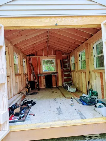 15 Sargent Drive Raymond NH 03077
