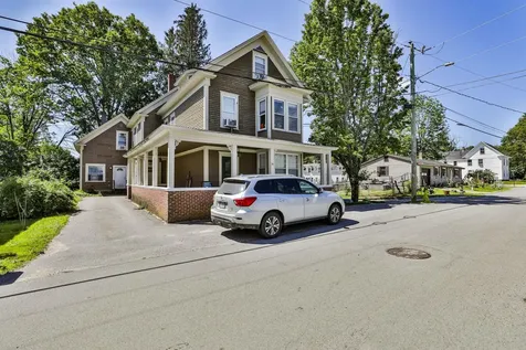 34 Myrtle Street Hillsborough NH 03244