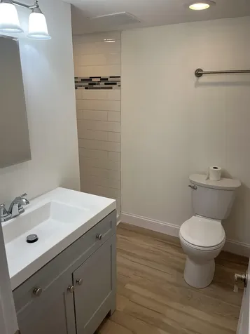 46 Jay Hill Road Hartford VT 05059