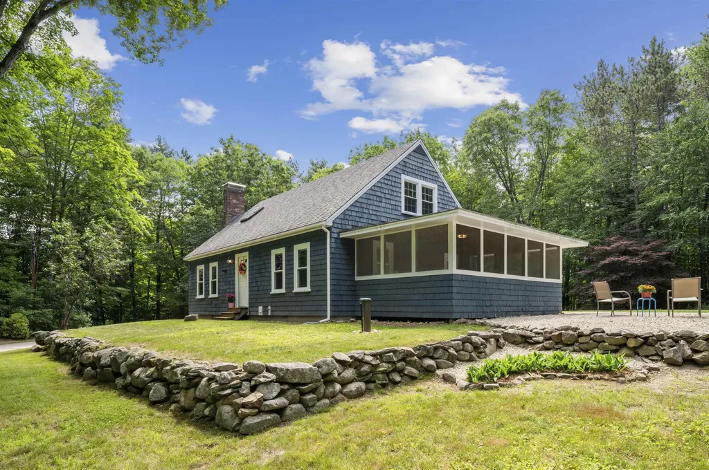 205 Grant Road Newmarket NH 03857