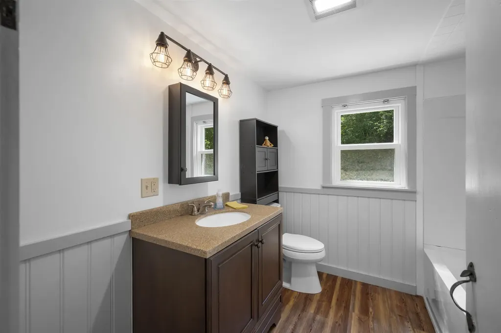 205 Grant Road Newmarket NH 03857