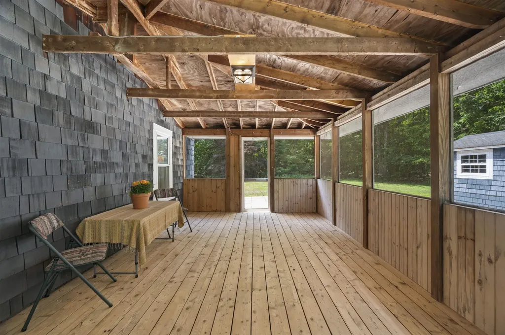 205 Grant Road Newmarket NH 03857