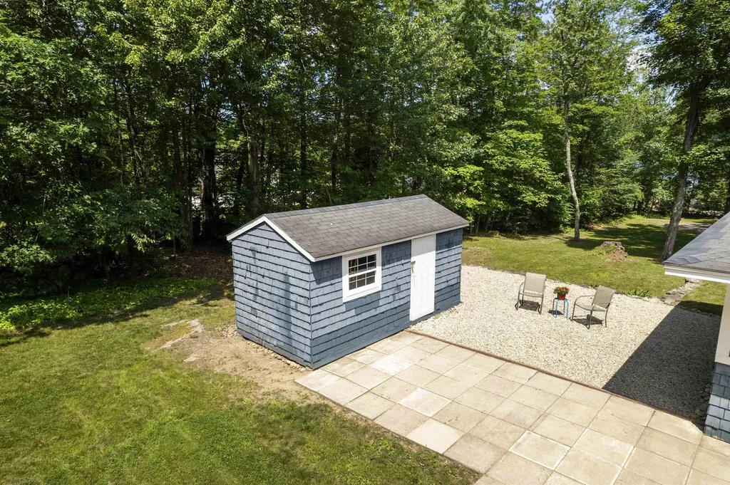 205 Grant Road Newmarket NH 03857